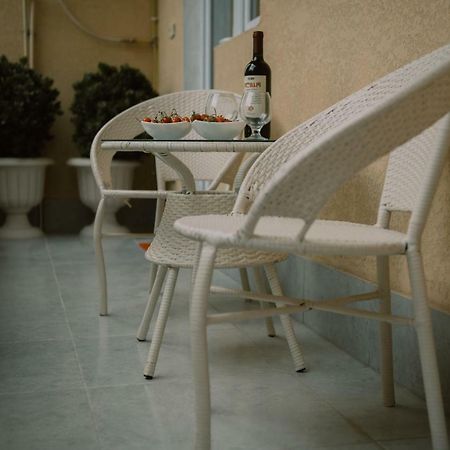 Giorgi Home Батуми Екстериор снимка